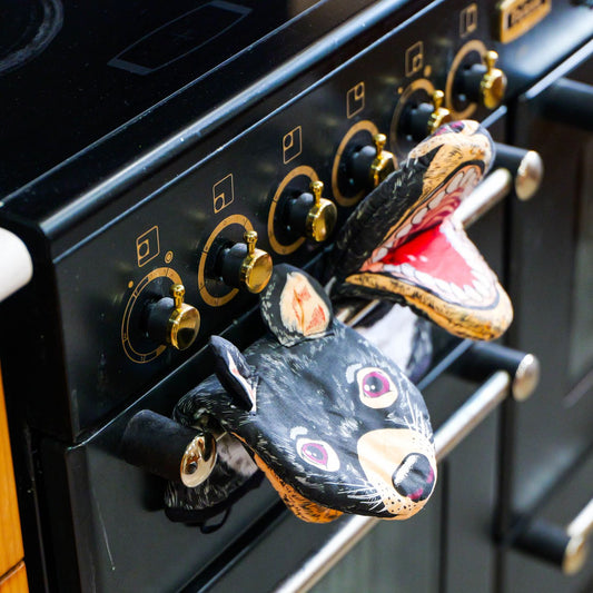 Tasmanian Devil Oven Mitt